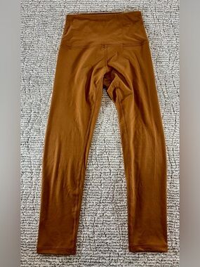 NEW Athleta Interval Women’s Size Medium‎ Camel Recharge 7/8 Yoga Leggings
